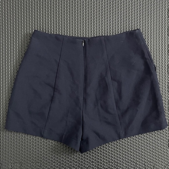 Ina Navy Stud Shorts - Picture 2 of 11